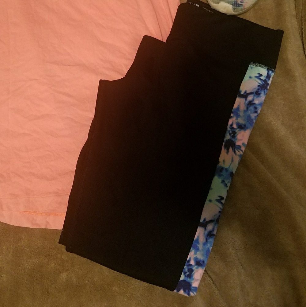 PINK LEGGINGS MED